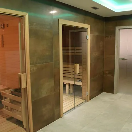 Hotel Anna & Wellness 3*