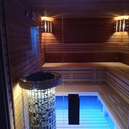 Anna & Wellness Hotel