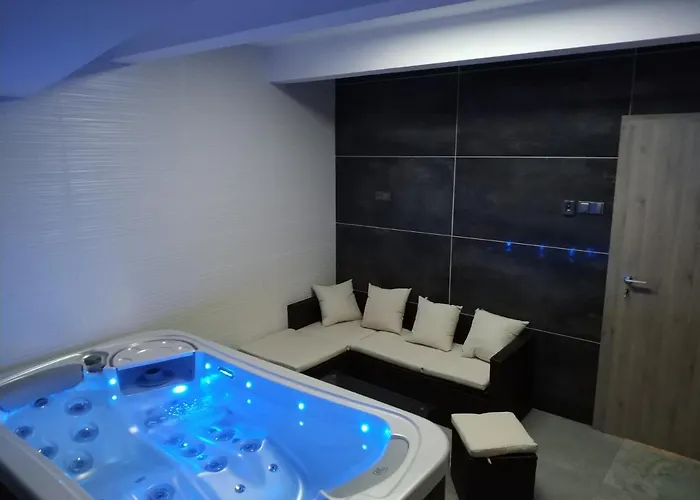 Wellness Anna Hotel